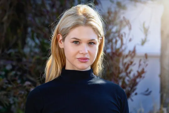 学院作者头像占位图